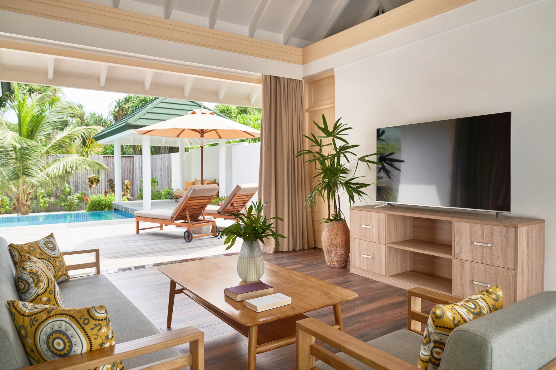 Grand Beach Residence avec Piscine